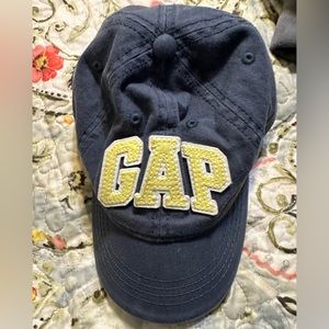 Baby‎ Gap basketball cap.